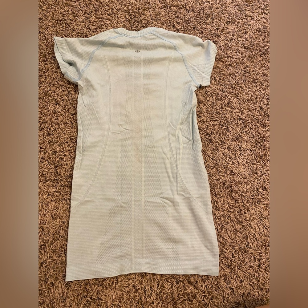 Lululemon swiftly tech shirt